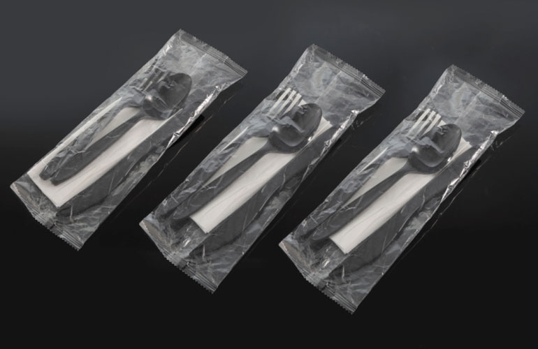 plastic cutlery